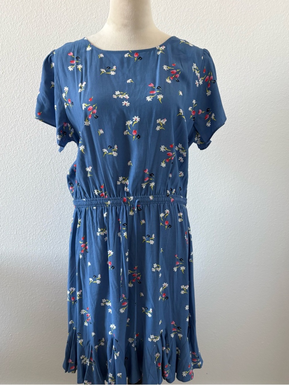 LOFT Blue Floral Short-Sleeve Drawstring Waist Dress